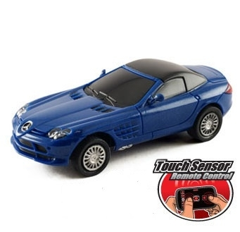 Radijo bangomis valdomas automobilis Mercedes-Benz 1:50