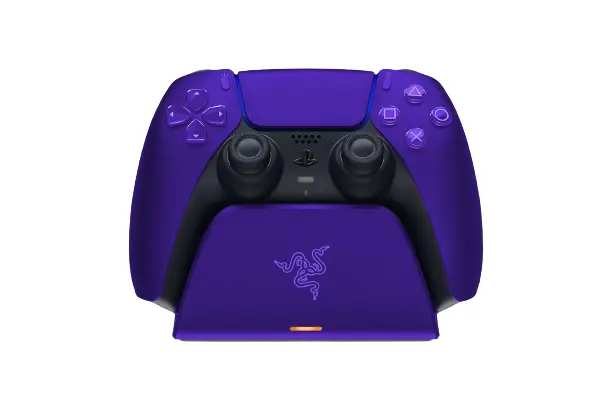 RAZER universalus greito įkrovimo stovas, skirtas PlayStation 5 - Purple RC21-01900500-R3M1