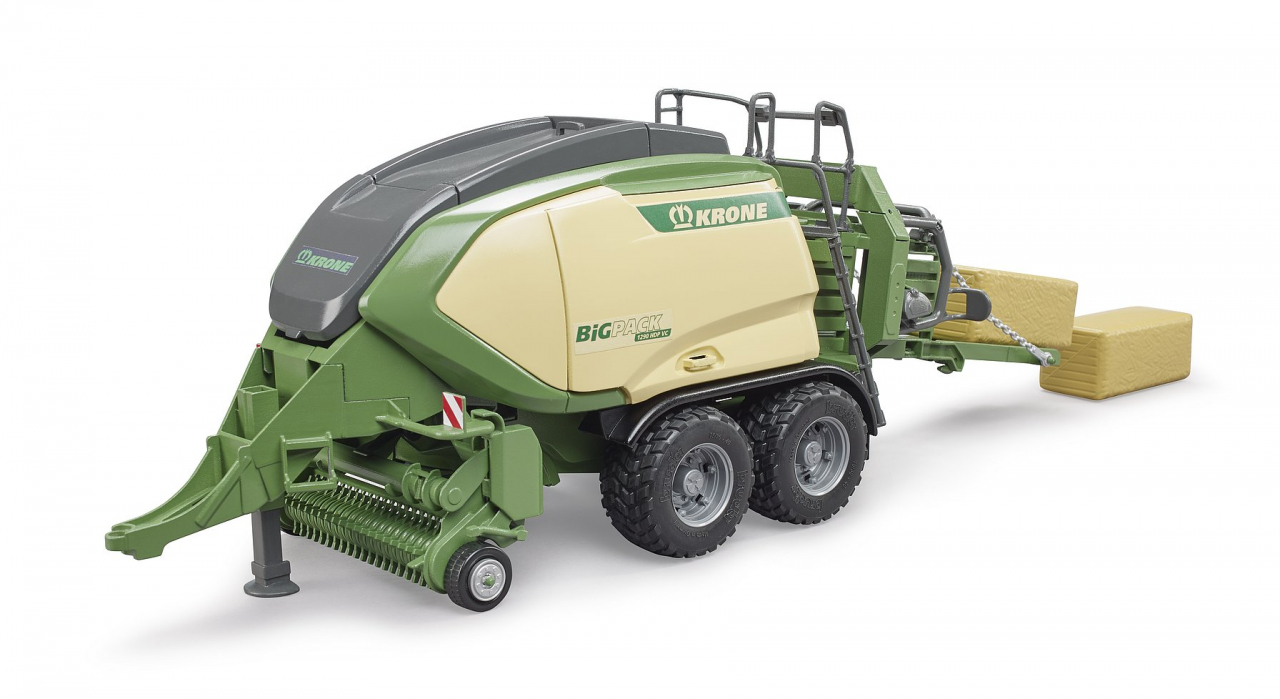 BRUDER Krone BigPack 1290HDP VC presas su dviem šieno ryšuliais, 02033